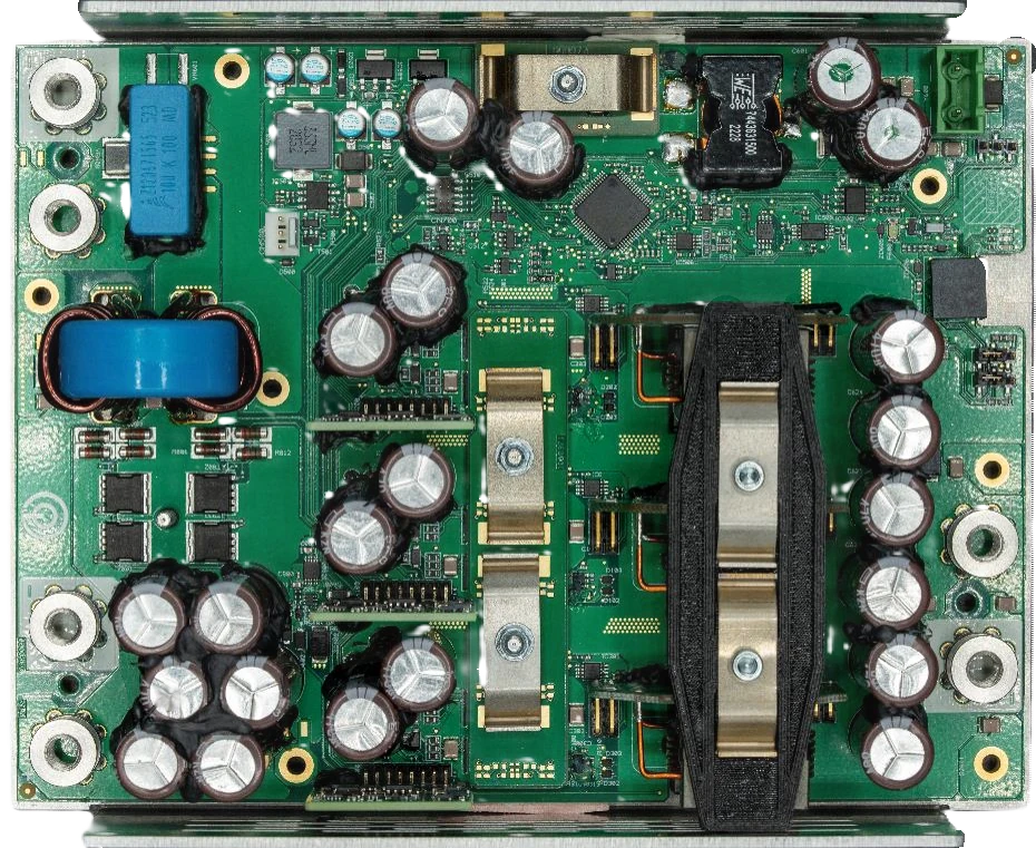 Low-Voltage DC/DC Plattform der Querom Elektronik GmbH